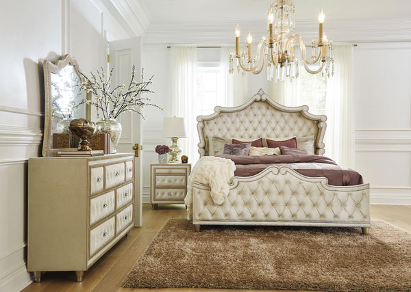 Antonella 4-Piece Queen Upholstered Tufted Bedroom Set Ivory and Camel image