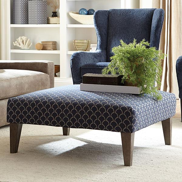 VERO BENCH OTTOMAN W/2 PILLOWS- 9980R2P